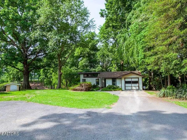 630 Ancient Oaks Ct, White Pine, TN 37890