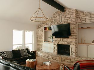 8307 Dixon Dr, Austin, TX 78745