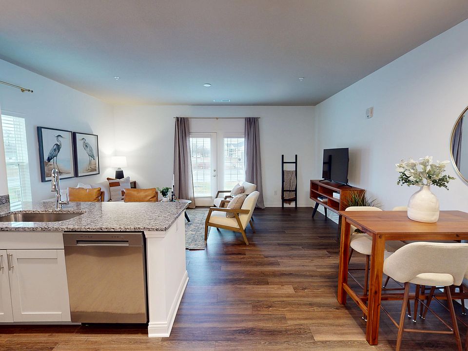 With over 20 layouts to choose from, you can find the perfect amount of space for your new home at Westgate on Third.