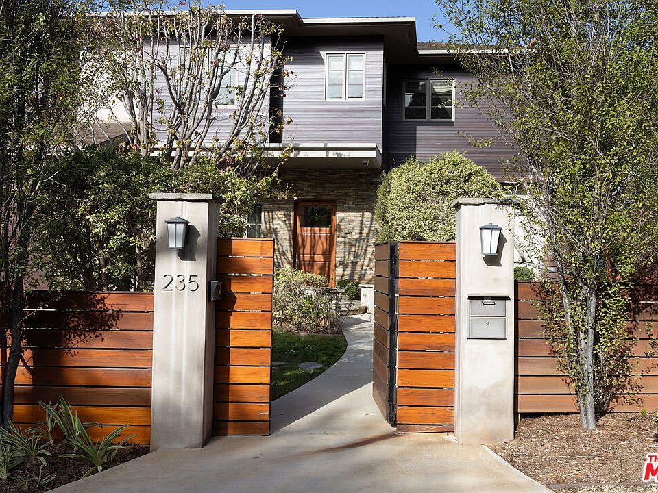 1st image of 235 Oceano Dr
