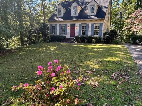 205 Bobolink Dr, Seneca, SC 29672