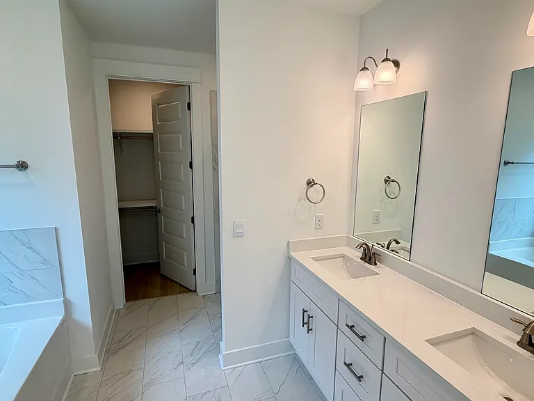 938 Crystal Bayou Blvd — Photo 16