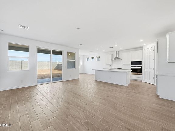 5th image of 14784 W Honeysuckle Drive