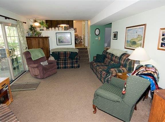 3rd image of 1783 Manchester Dr
