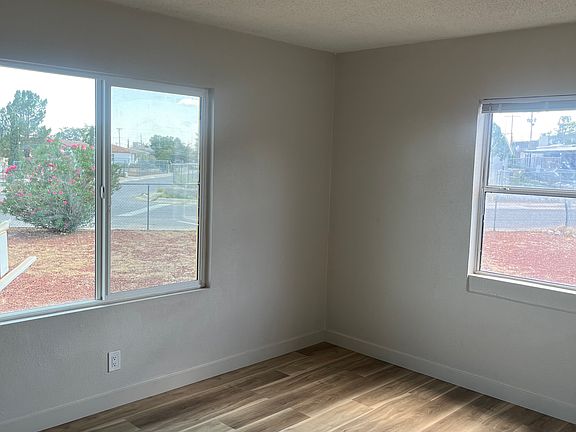 4th image of 5701 Pollard St Unit A