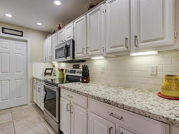 5th image of 16457 E Ashbrook Dr APT A