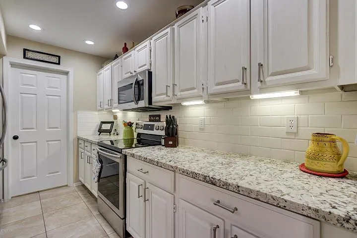 16457 E Ashbrook Dr #A — Photo 5