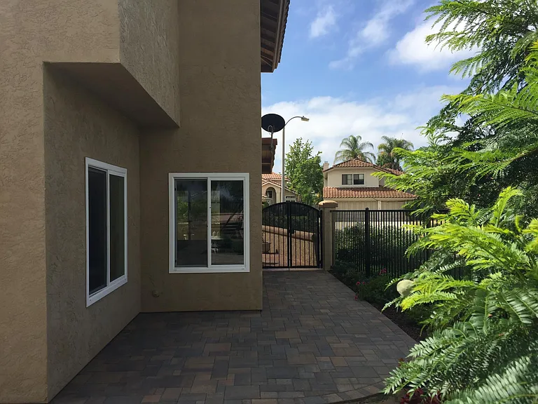 Alderwood Cir — Photo 11
