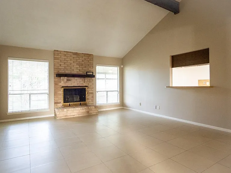 7310 Westbranch Dr — Photo 8