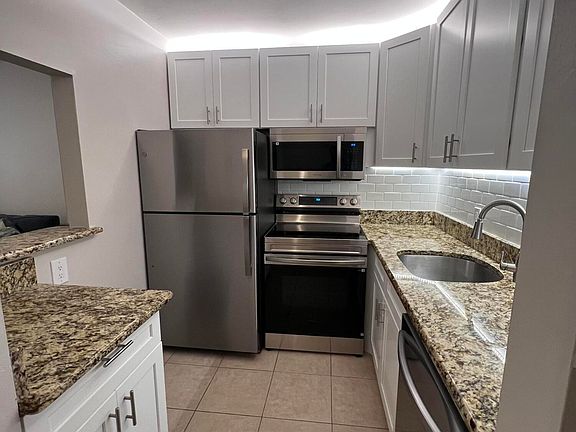 2nd image of 31 Westbury #31-B