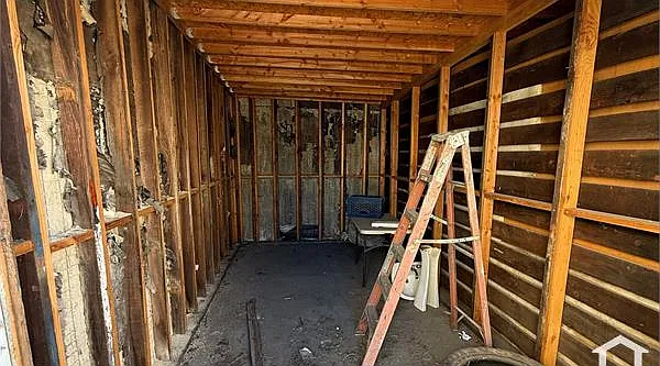 2 bed, 836 sqft, $2,500 — Photo 3