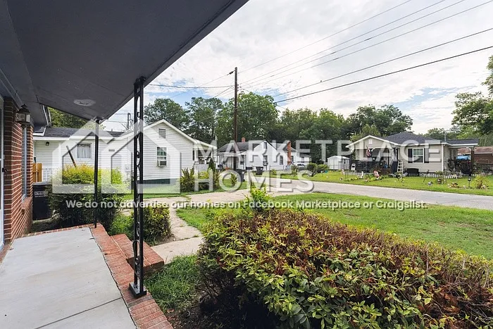 624 S Pine St — Photo 4