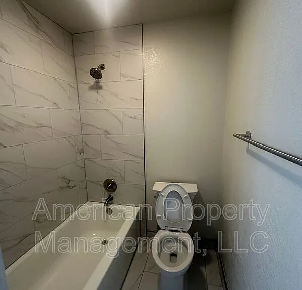 6712 S 78th East Ave — Photo 2
