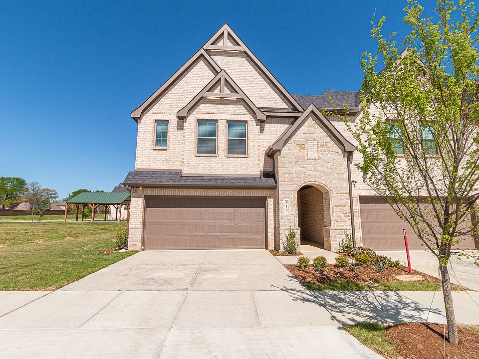1st image of 812 Homeplace Cir