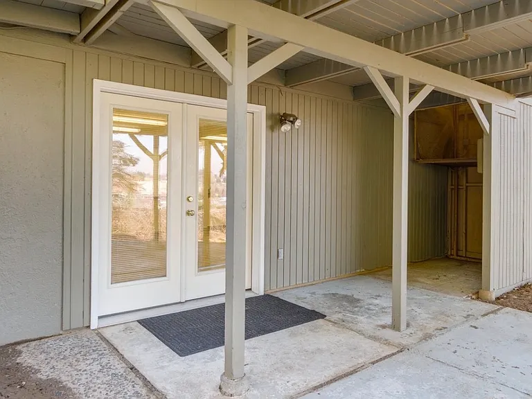 7435 SW Hermoso Way — Photo 10