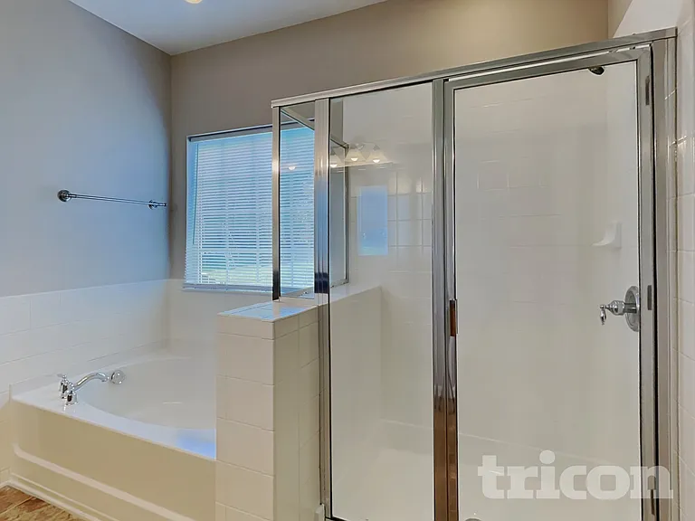 15609 Carrington Ridge Dr — Photo 19