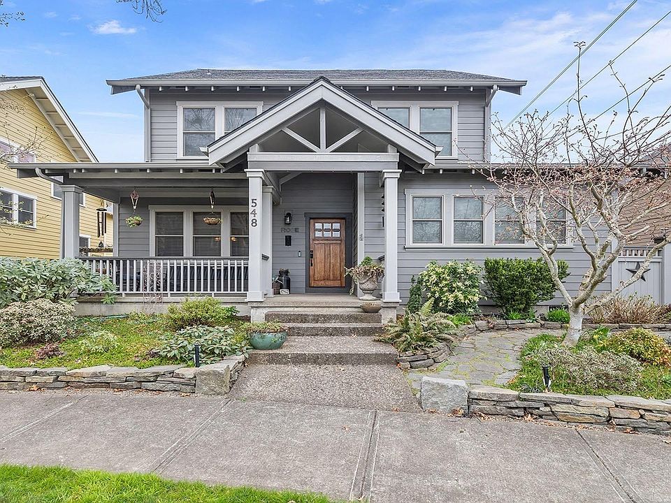 1st image of 548 Martin Way S