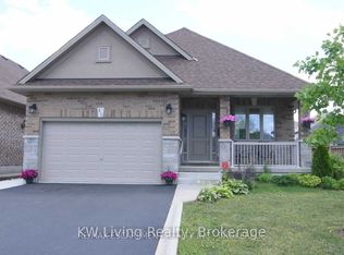 41 Clifton Downs Rd, Hamilton, ON L9C0C7