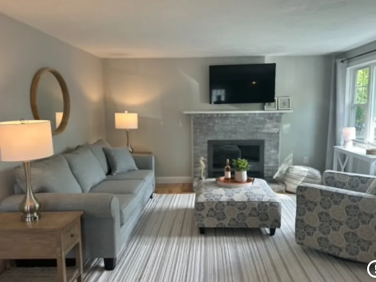 16 Harborview Dr — Photo 11