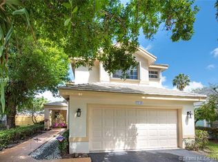 2946 Myrtle Oak Cir, Davie, FL 33328