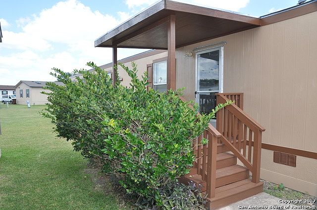1st image of 4806 Woodlake Trl
