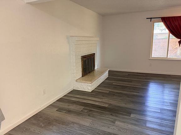 3rd image of 244 Paragon Ave