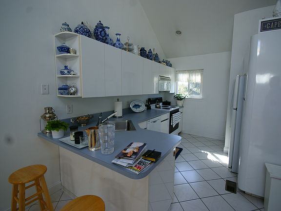 4th image of 220 Montauk Hwy #67