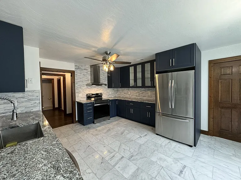 2112 Munden Point Rd — Photo 11