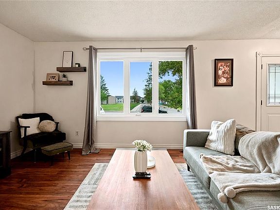 5th image of 1063 Dorothy STREET
