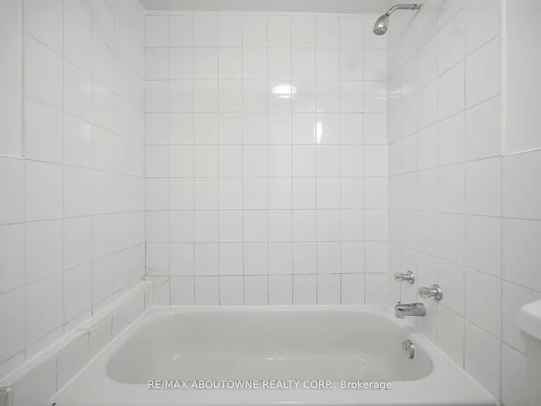 203 Nelson St #3 — Photo 19
