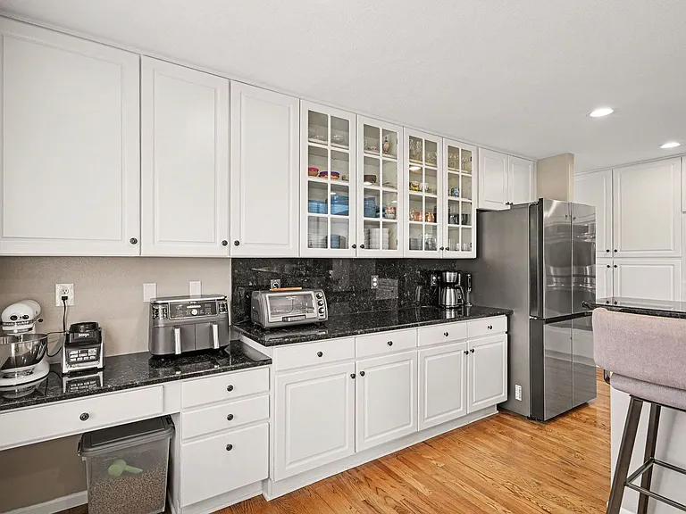 5525 Samuel Peak — Photo 11