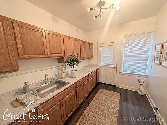 4th image of 2544 Cadillac Blvd #3