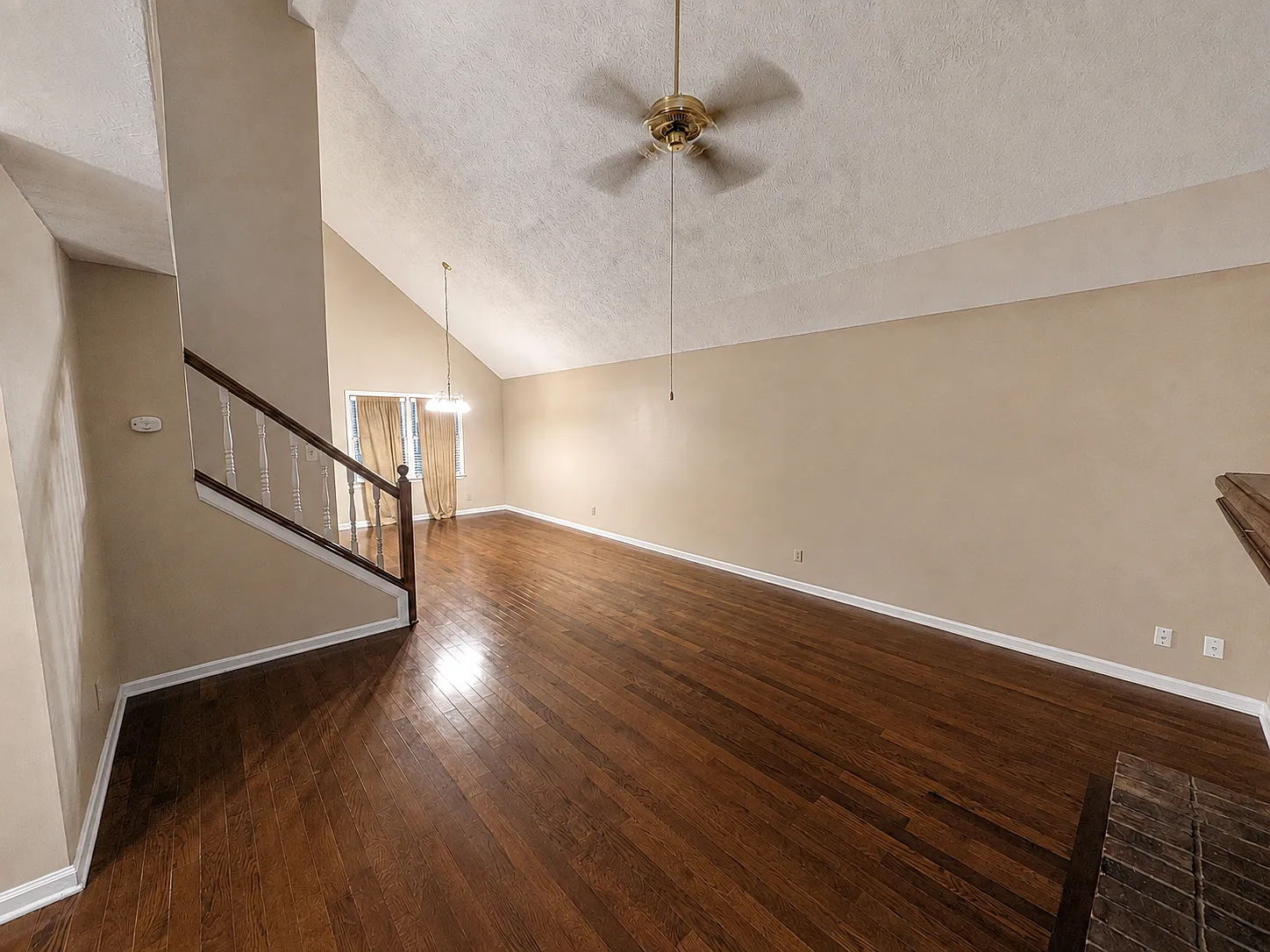 3 bed, 2.5 bath, 1866 sqft, $2,500 — Photo 4