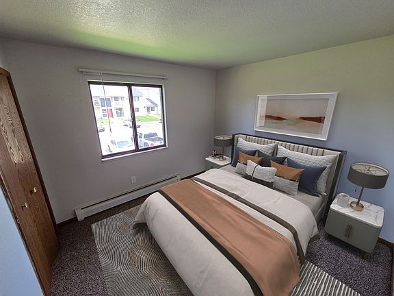 3rd image of 3911 Orr Dr #6