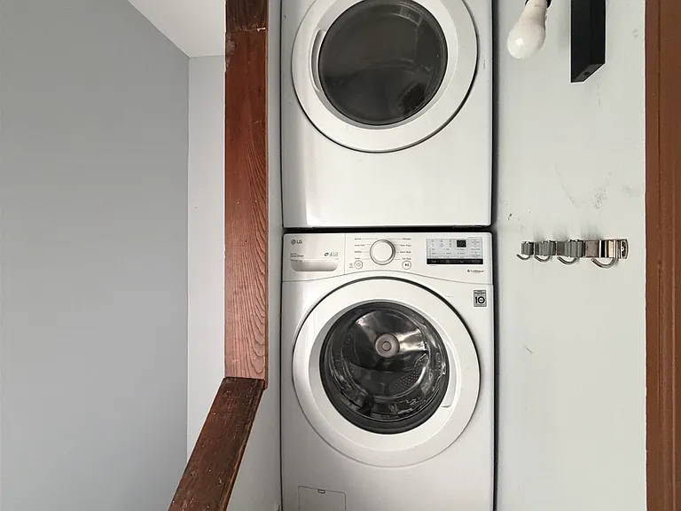 30 Magnolia Ave #2 — Photo 7