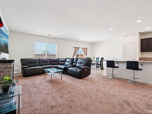 3rd image of 11556 Alisa Dr