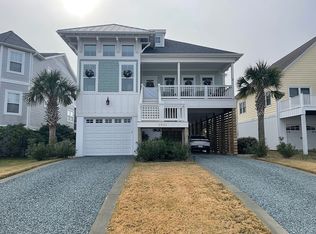 3621 W Pelican Dr, Oak Island, NC 28465