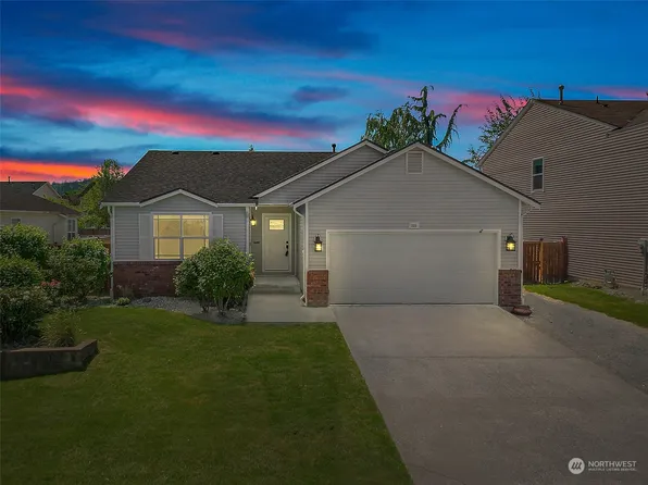 1105 Boatman Avenue NW, Orting, WA 98360