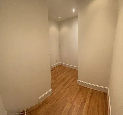 Rented by Kain Realty | media 14