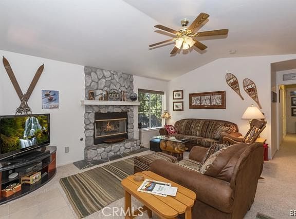 4th image of 300 Cedarbrook Dr
