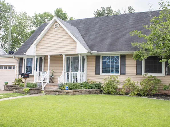 2705 E Walnut St, Evansville, IN 47714