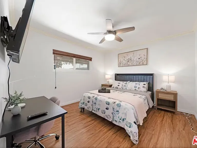 15213 Daphne Ave — Photo 12