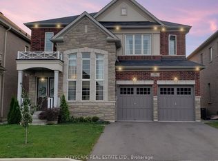 56 Golden Hawk Dr, Hamilton, ON L8B1W9