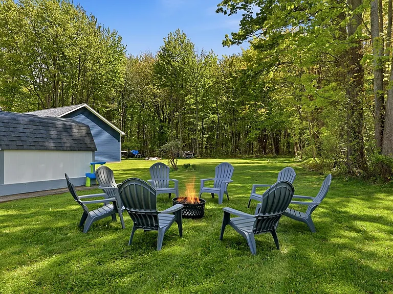 4262 Lake Rd E #ID1593881P — Photo 35