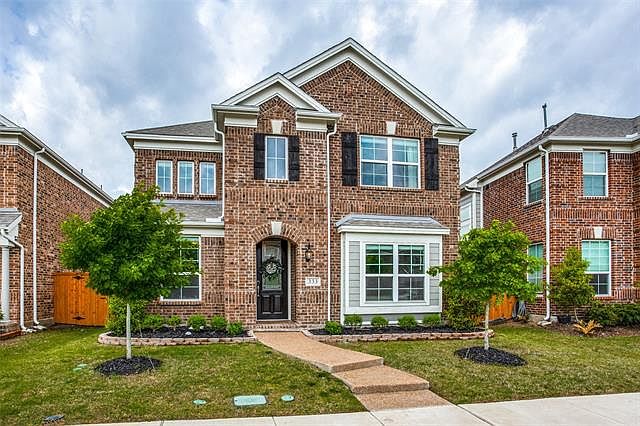 1st image of 333 Twin Creeks Dr