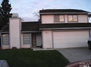 685 Hawk Dr, Vacaville, CA 95687