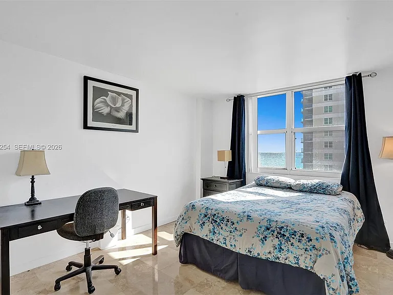 770 Claughton Island Dr #1014 — Photo 27