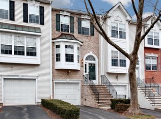 220 Barringer Dr, Nutley, NJ 07110