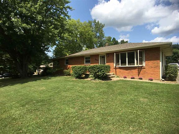2nd image of 920 Southview Dr