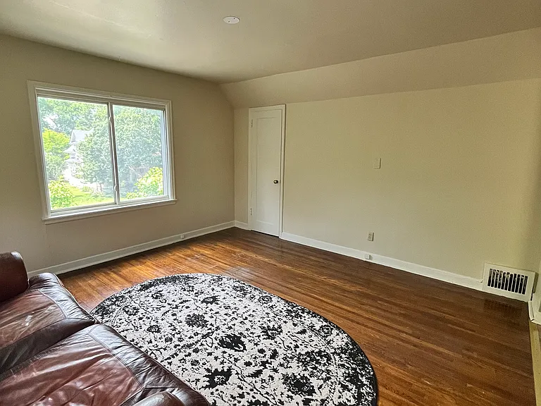 1014 24th Ave SE #2 — Photo 14